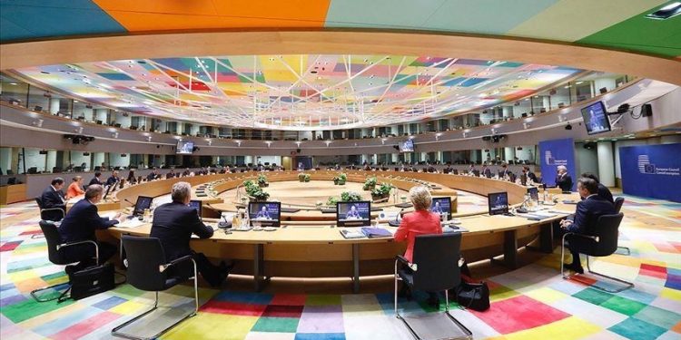 AB, Trump’ın gümrük vergilerine karşı misilleme hazırlığında