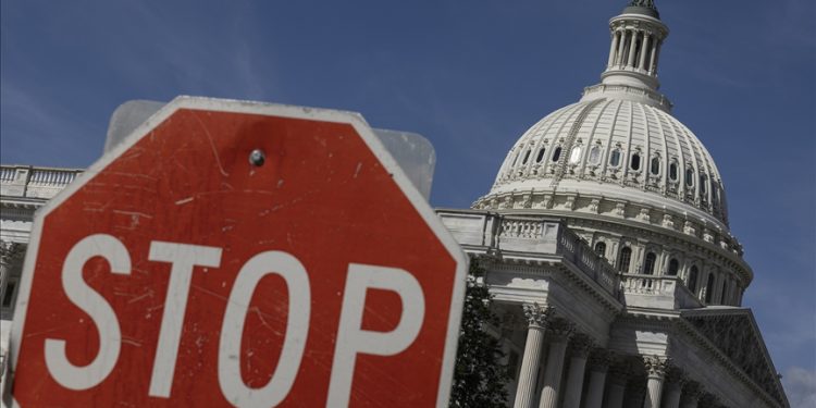 Federal hükümet kısmi olarak kapandı