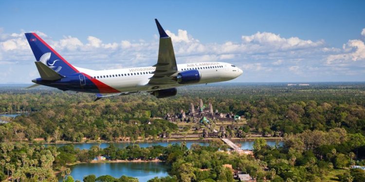 Kamboçya’dan 20 adet 737 MAX siparişi