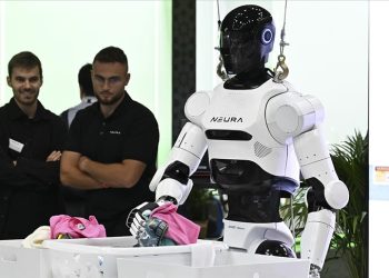 Humanoid (İnsansı) robotlar geleceği nasıl şekillendirecek?