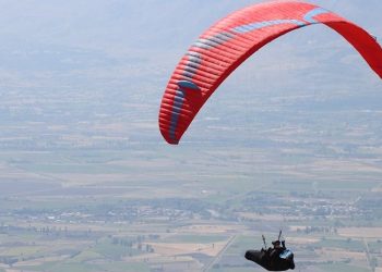 Motorlu yamaç paraşütleri afetlerde “havadaki göz” olacak