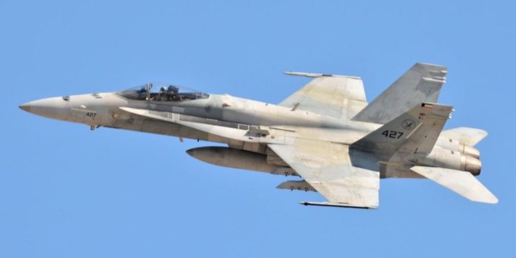 Düşen ABD F-15E’lerini Kuveyt F/A-18’i vurdu iddiası