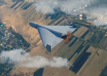 ABD, İran dronunun kopyasını sahaya sürdü