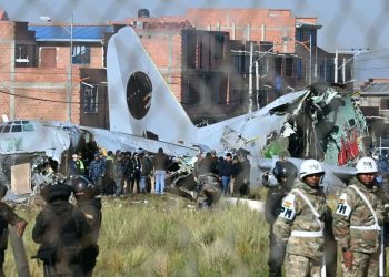 Para taşıyan uçak kazasında sabotaj iddiası